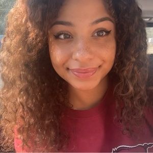 Meet your Posher, Italia